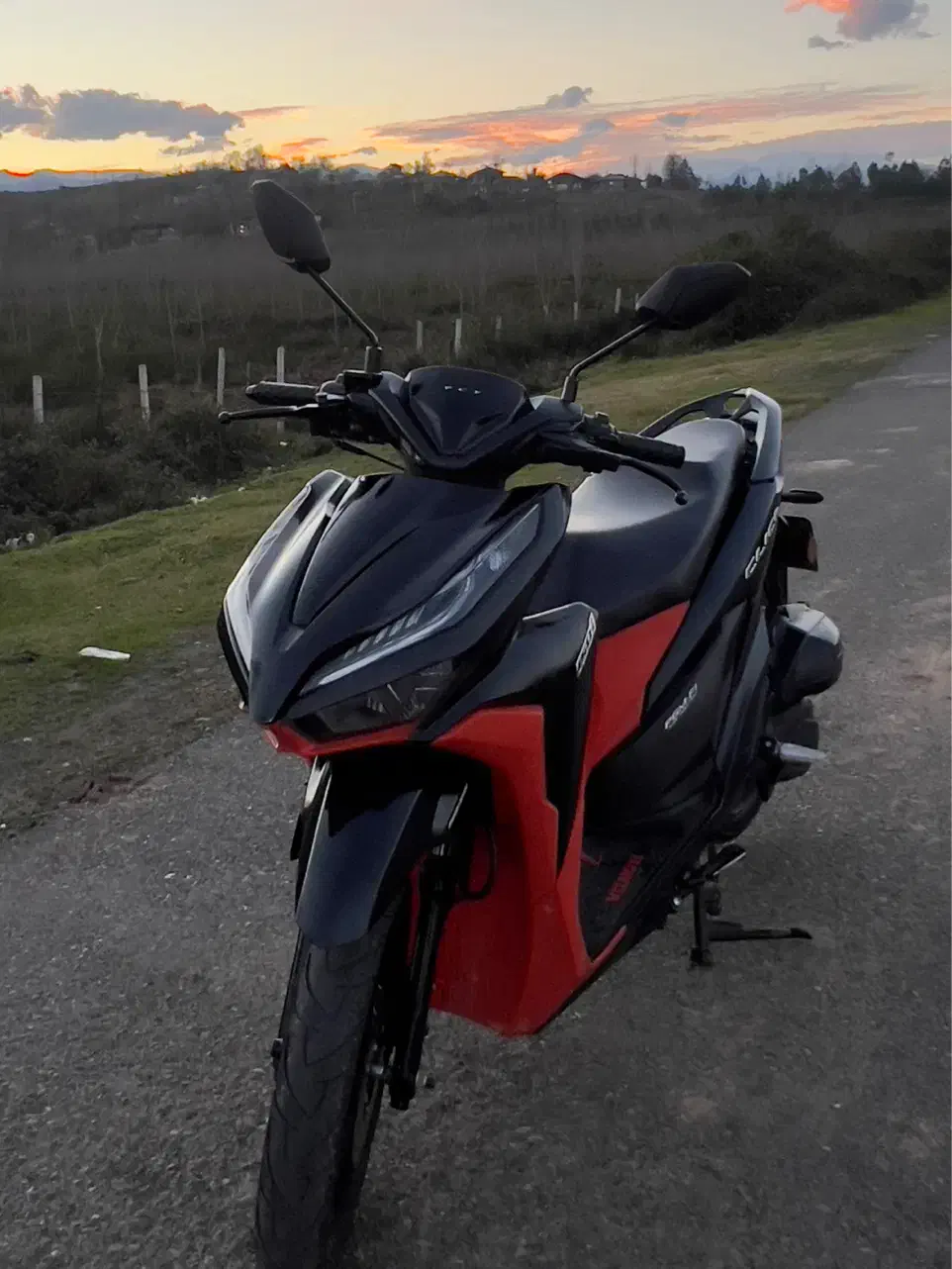 کلیک 150  1403|موتورسیکلت|شفت, |دیوار