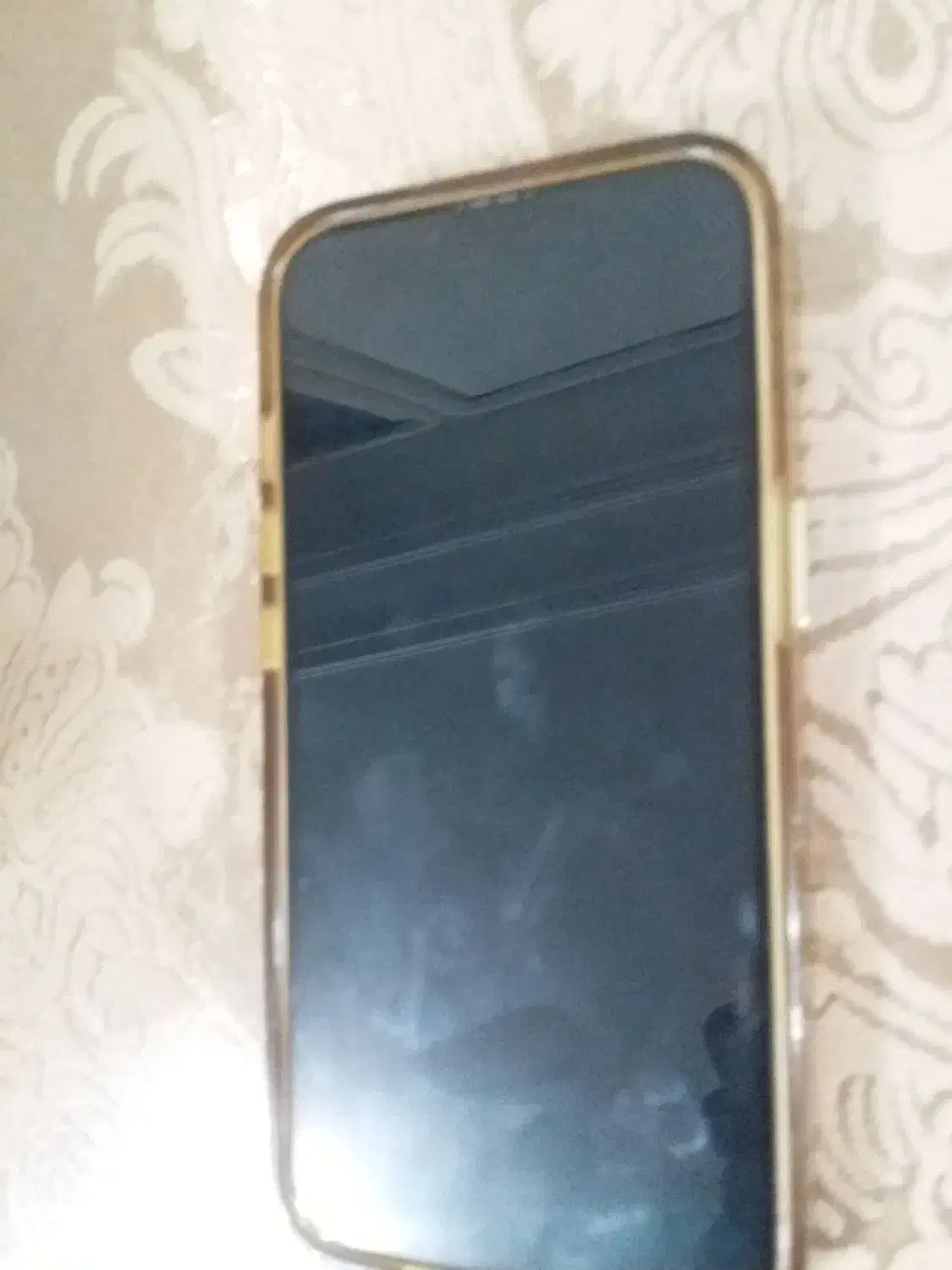 IPhone 13|موبایل|فلاورجان, |دیوار