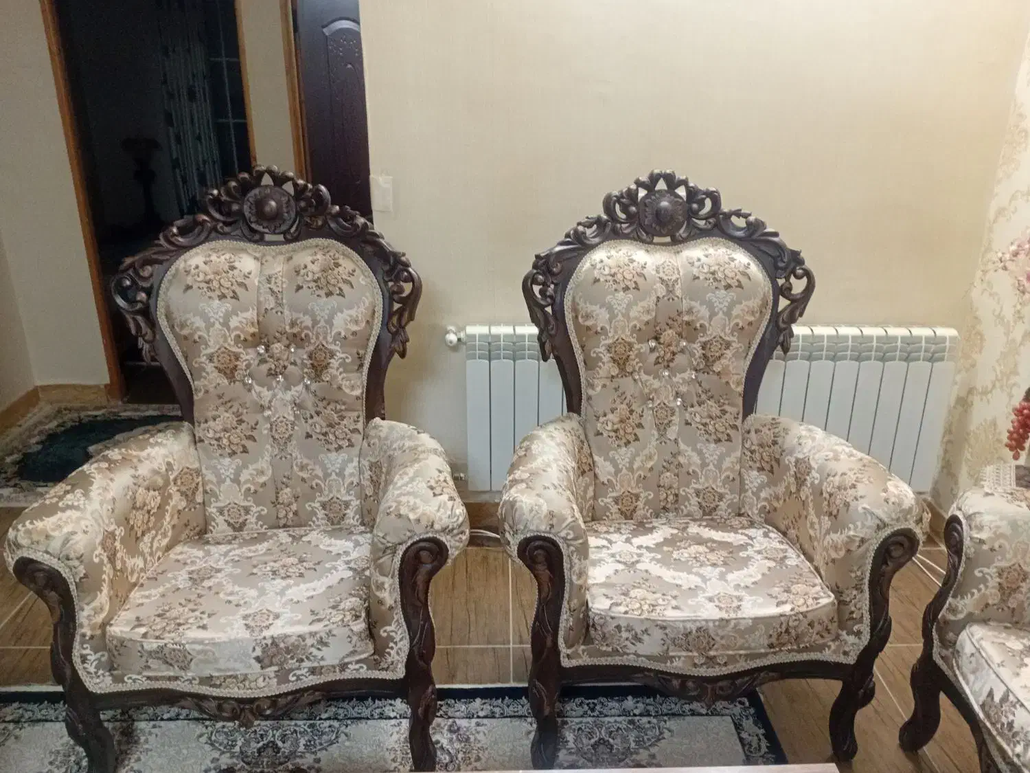 مبل سلطنتی ..|مبلمان خانگی و میز عسلی|لنگرود, |دیوار