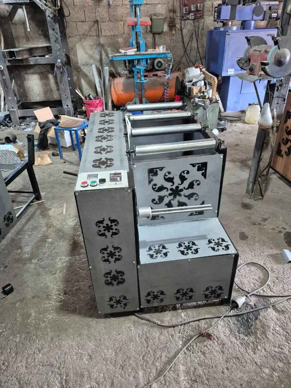 فروش دستگاه دستمال کاغذی و رول سفره|عمدهفروشی|یاسوج, |دیوار