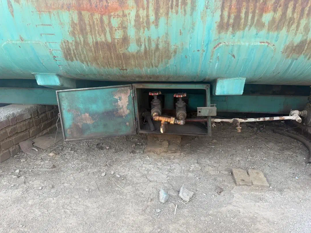 تانکر۱۶۰۰۰ لیتری|ماشین‌آلات صنعتی|سلماس, |دیوار