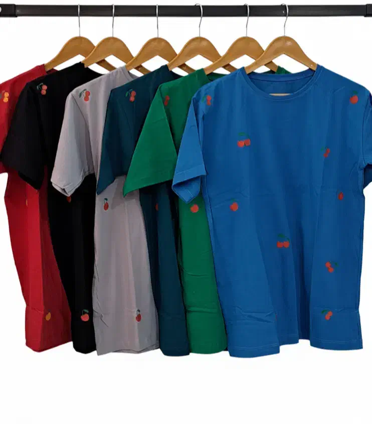 تی شرت سایز نرمال چاپ گیلاس با تخفیف ۱۵ درصدی|لباس|بیرجند, |دیوار