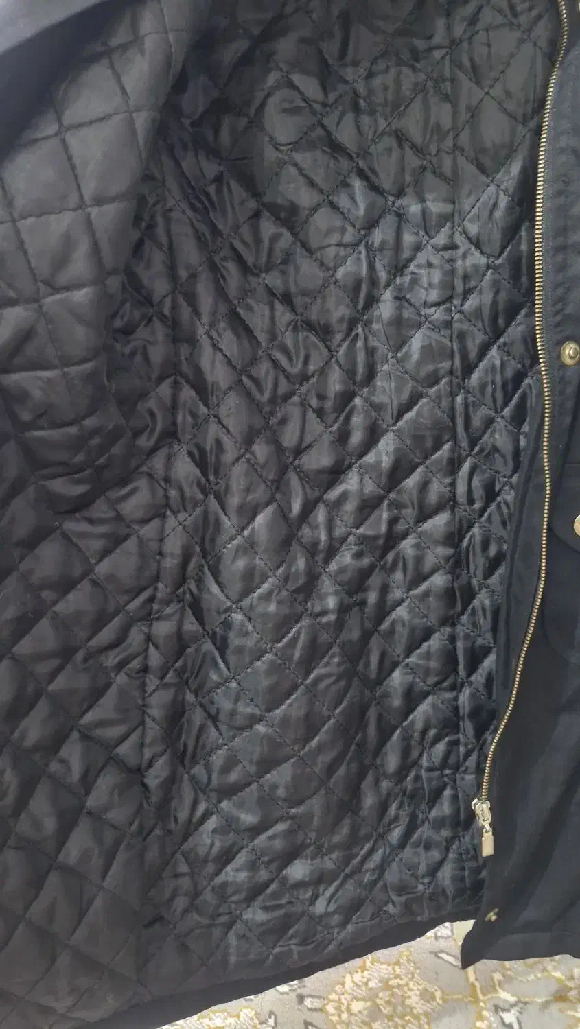 پالتو|لباس|بندر ماهشهر, |دیوار