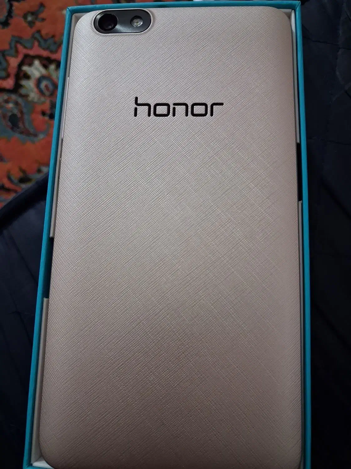 گوشی honor کیفیت خوبی داره با حافظه 2.0 گیگابایت|موبایل|شوش, |دیوار