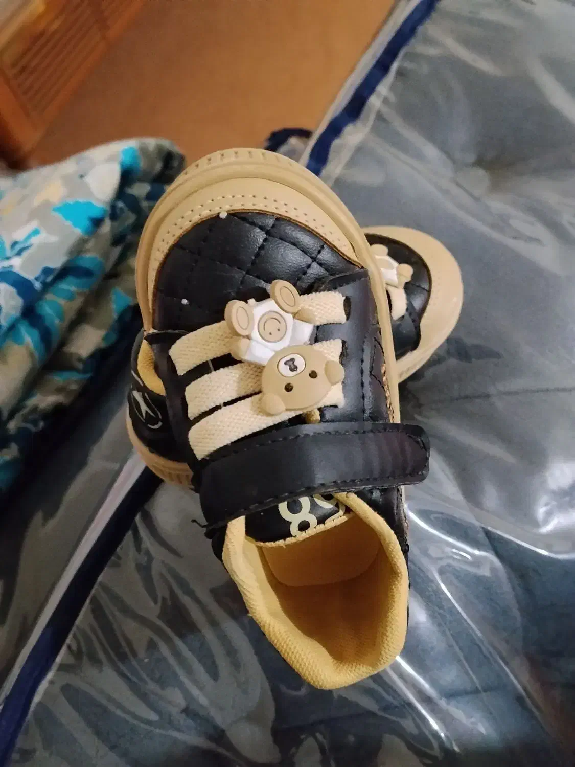 کفش|کفش و لباس بچه|زابل, |دیوار