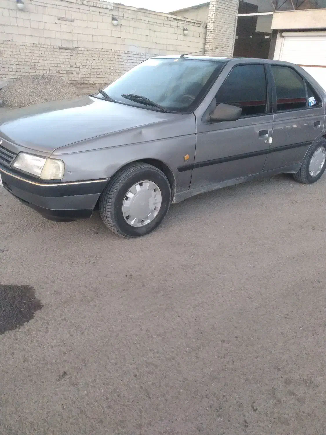 پژو ۴۰۵|خودرو سواری و وانت|همدان, |دیوار