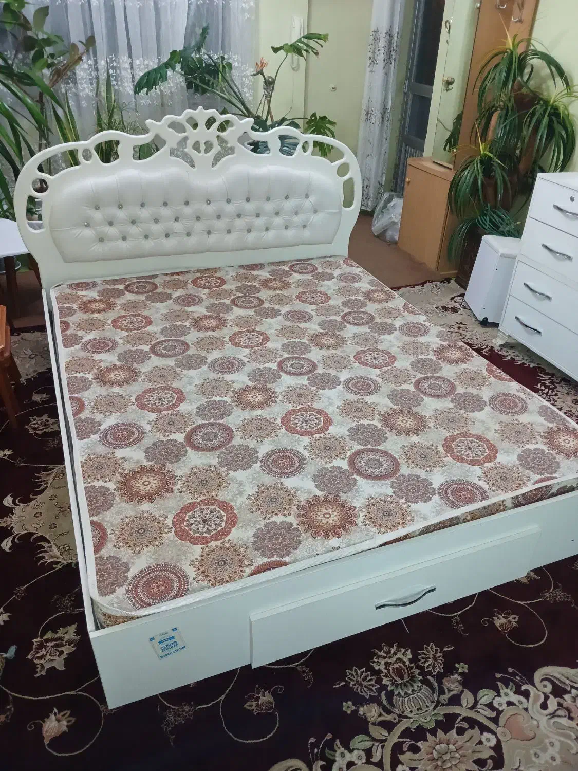 تخت خواب دو نفره ام دی اف درجه یک|تشک تختخواب|محمدیه-قزوین, |دیوار