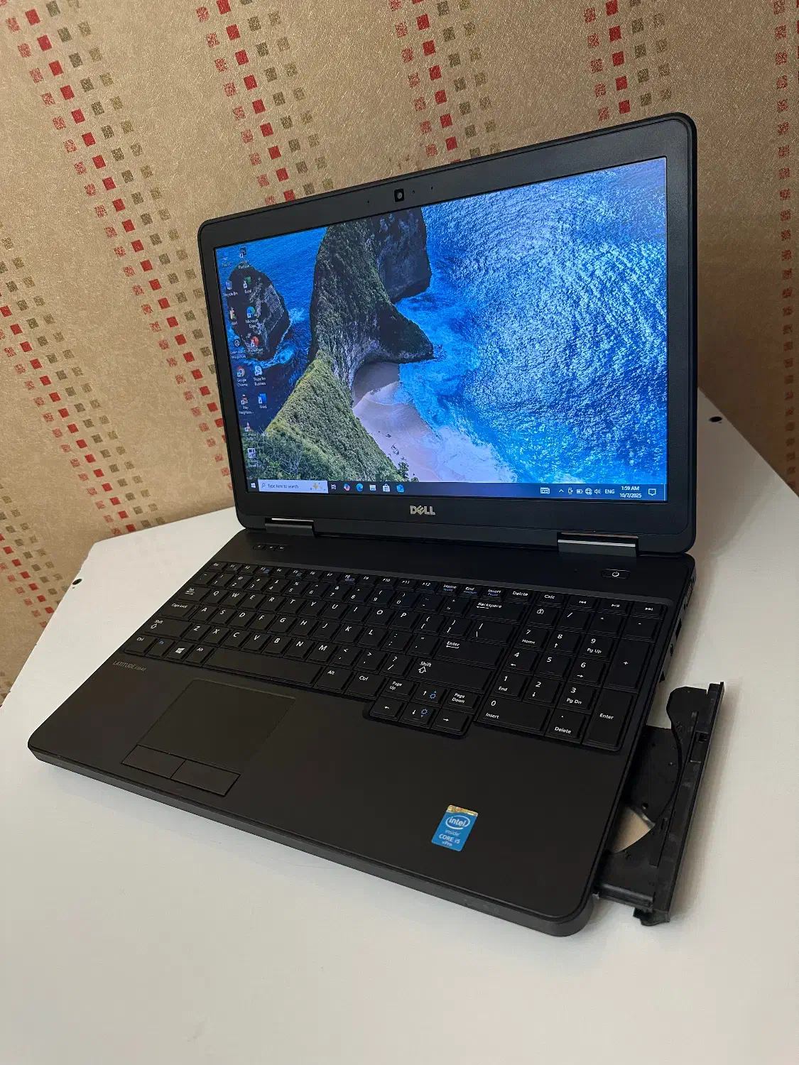 دل ۱۵،۶ اینچ Core i5 حافظه SSD|رایانه همراه|تهران, فردوس|دیوار