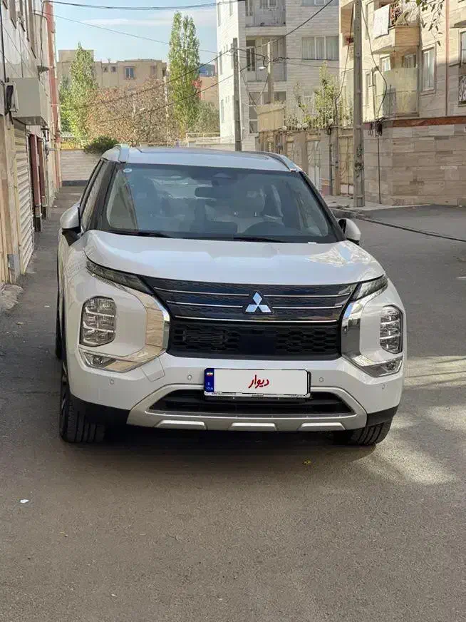 میتسوبیشی اوتلندر H line دو دیفرانسیل|خودرو سواری و وانت|تهران, جنت‌آباد شمالی|دیوار