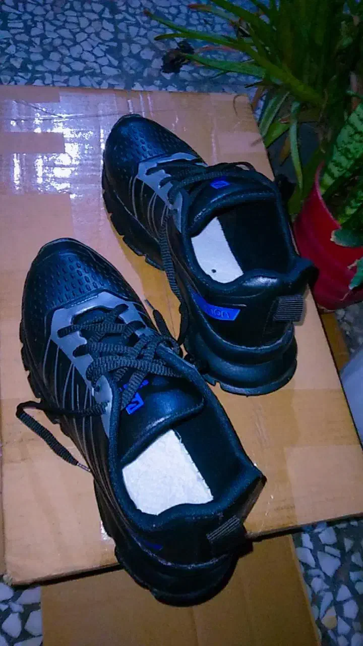 کتونی اسپرت سایز ۴۱ همراه یا جعبه|کیف، کفش، کمربند|رشت, آب و برق|دیوار