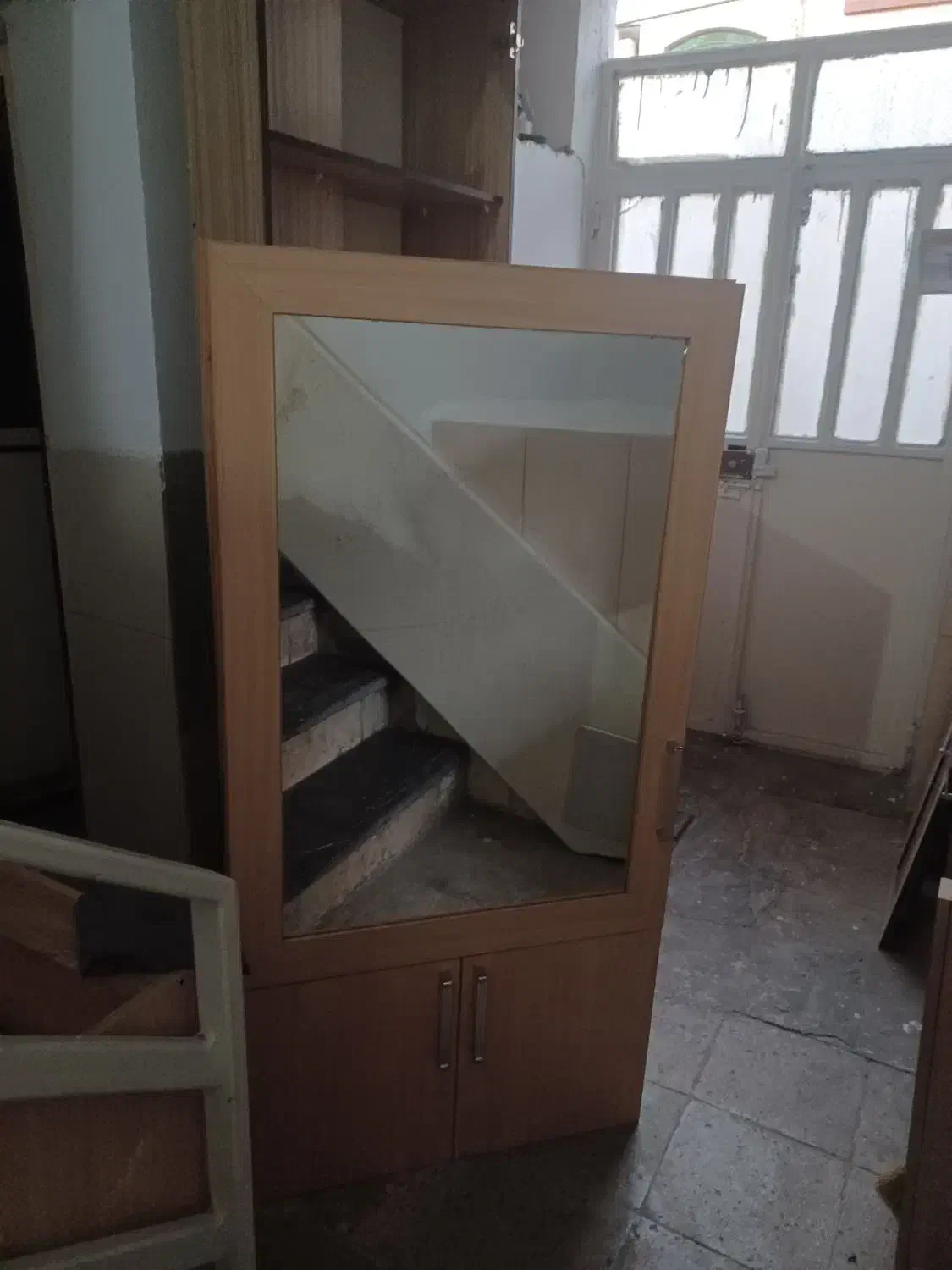 کمد و جاکفشی|جاکفشی، کمد، دراور|تهران, خاک سفید|دیوار