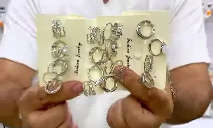 اکسسوری های خاص|بدلیجات|نیشابور, خیام|دیوار