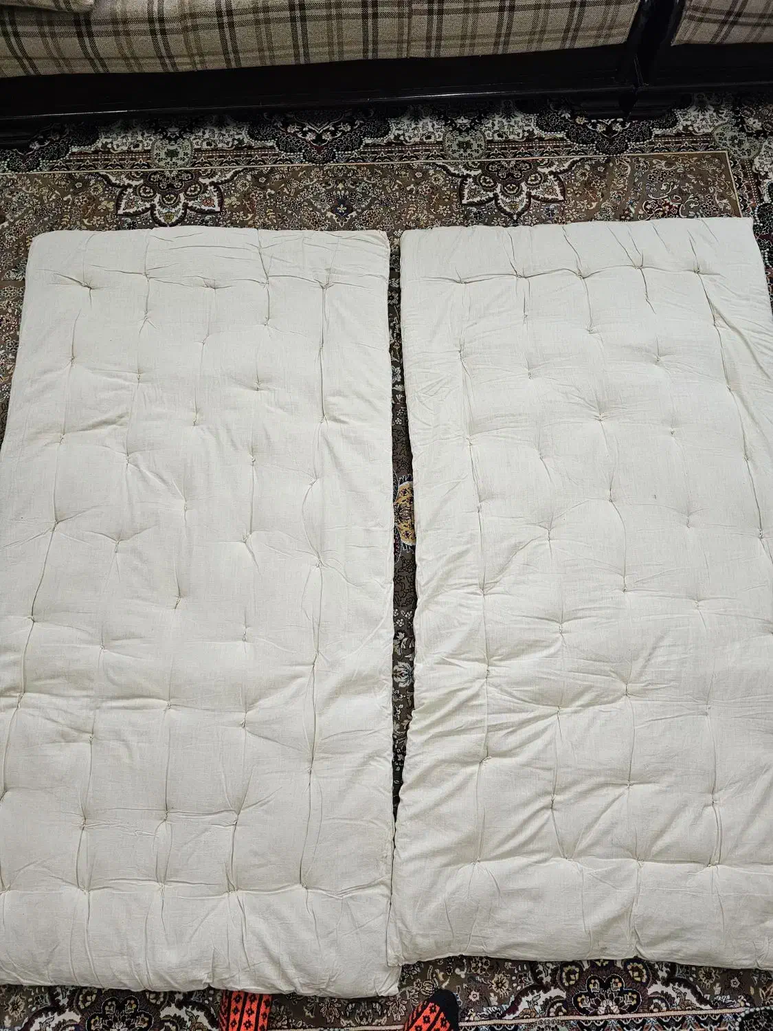 تشک پشمی یکنفره نو|رختخواب، بالش، پتو|بندر انزلی, تربه گوده|دیوار