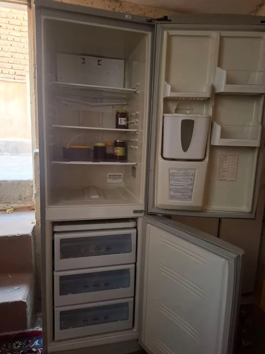 یخچال فریزر و تشک تخت|تشک تختخواب|نهاوند, |دیوار