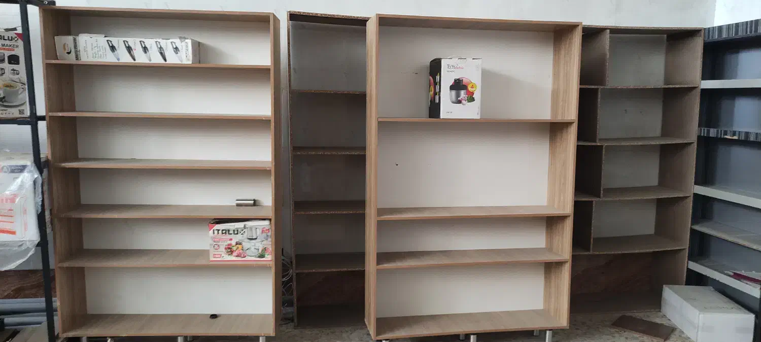 فروش قفسه مبل اداری میز تعدادی نئوپان قیمت توافقی|دفتر کار|اصفهان, ملکشهر|دیوار