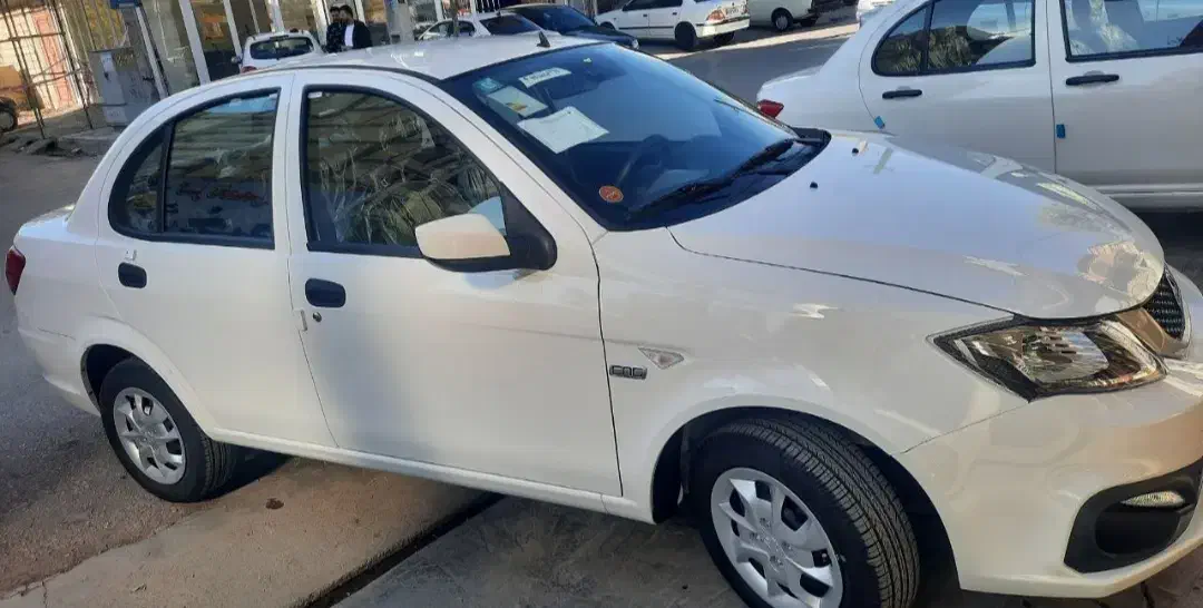 معاوضه ساینا دوگانه 403با حواله سورن دوگانه|خودرو سواری و وانت|اصفهان, شهید رجایی|دیوار