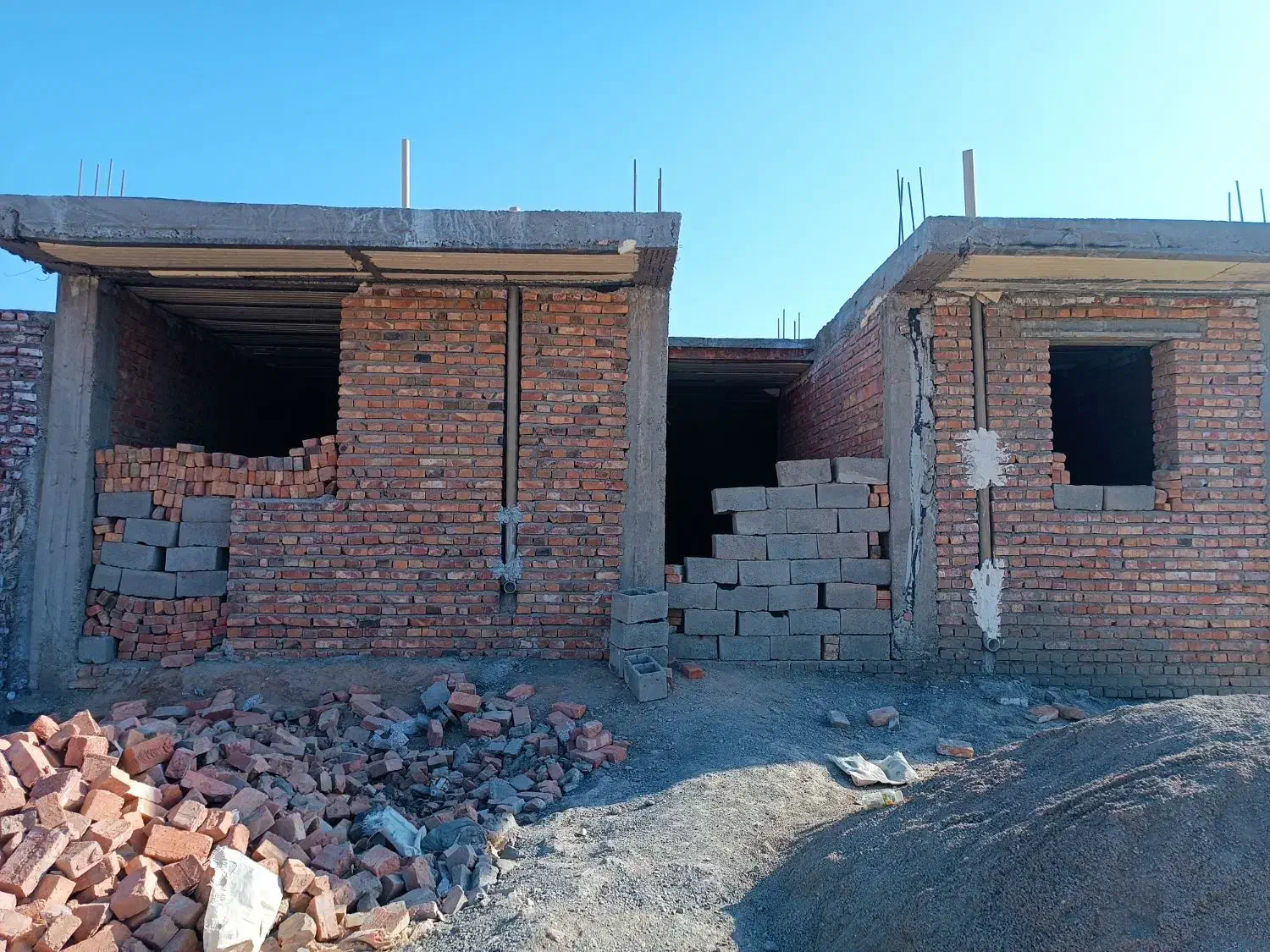 منزل فروشی مسکن جدید|فروش خانه و ویلا|میرجاوه, |دیوار