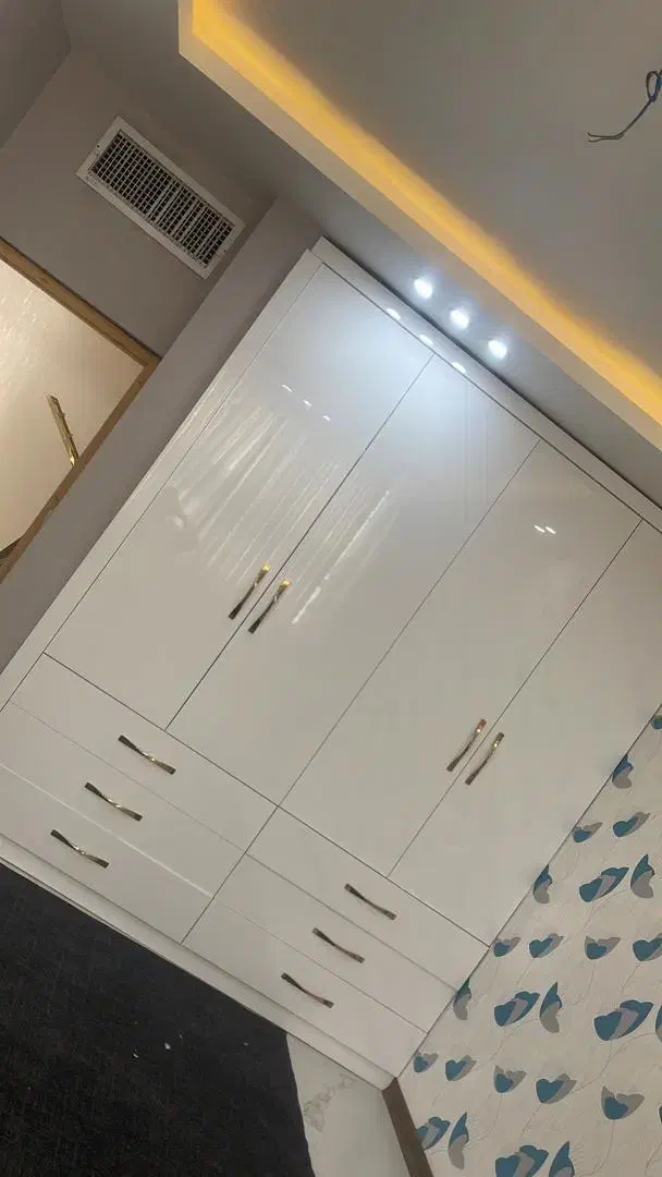 ساخت و تعمیرات کابینت دراور کمددیواری درمحل|خدمات پیشه و مهارت|یزد, |دیوار