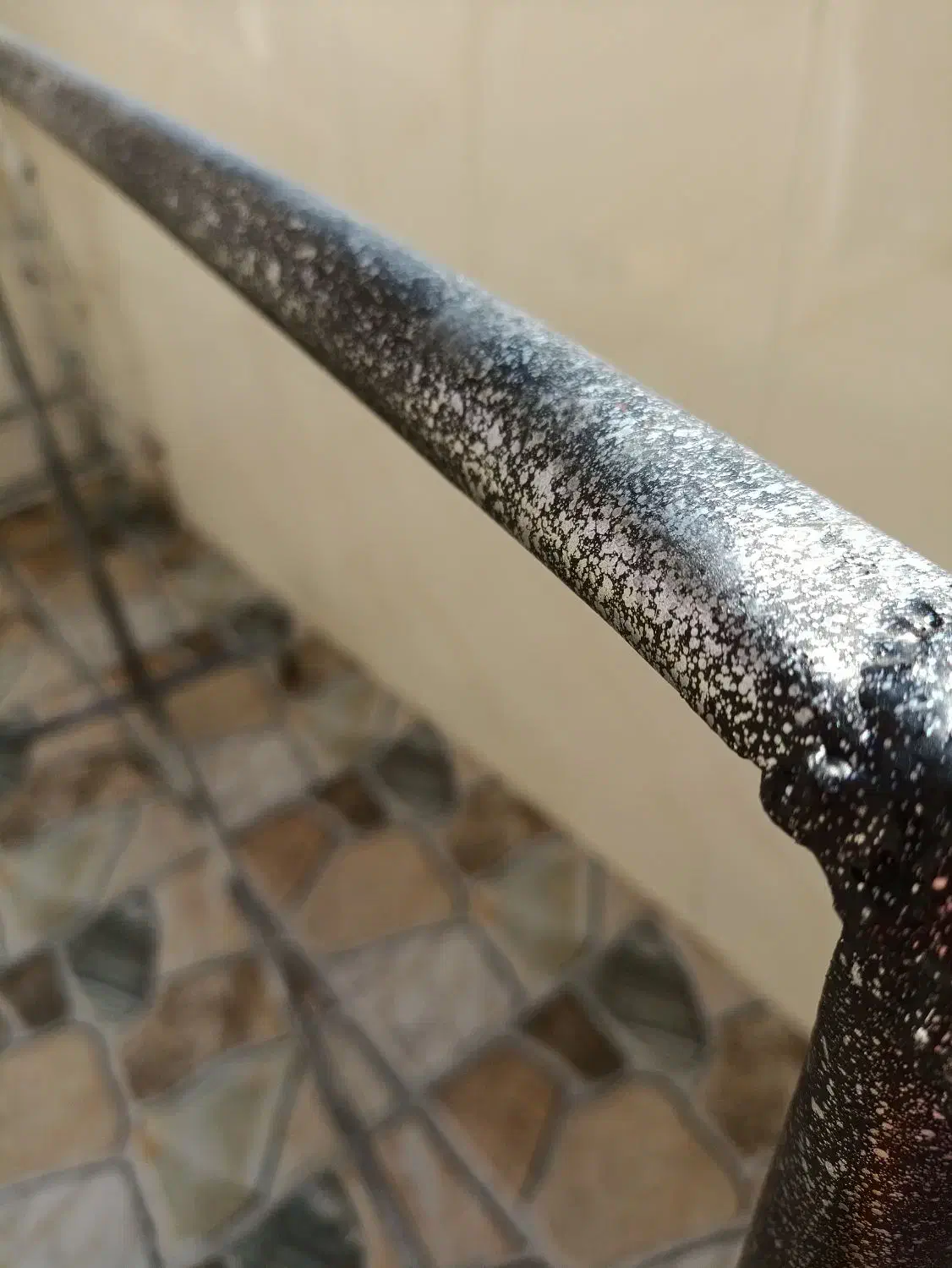 رگال لباس|بندرخت و رختآویز|شیراز, شهرک سعدی|دیوار