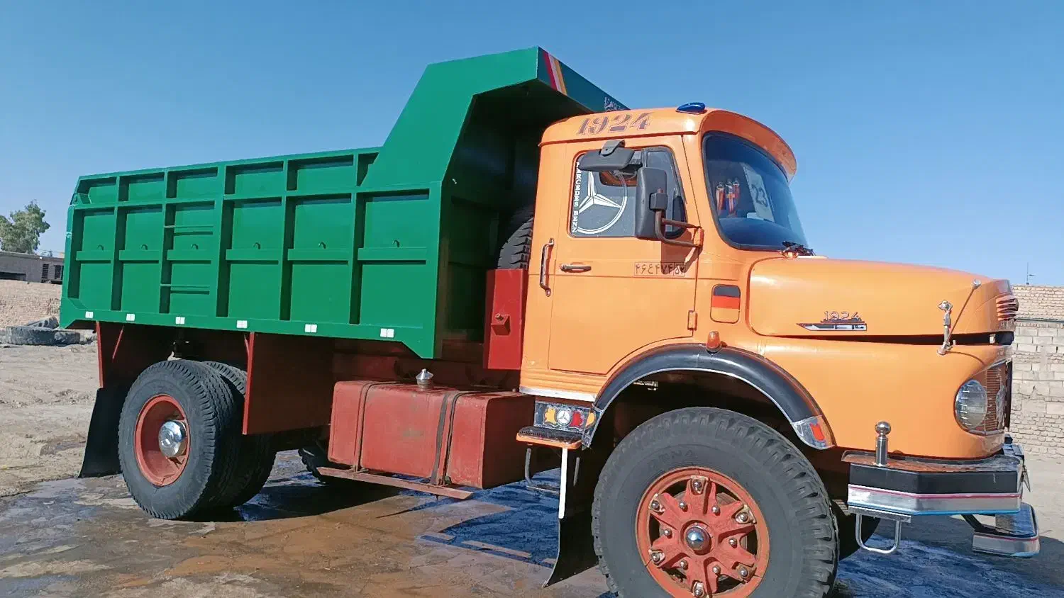 بنز تک ۱۹۲۴ مدل ۸۴|خودرو سنگین|بیرجند, |دیوار