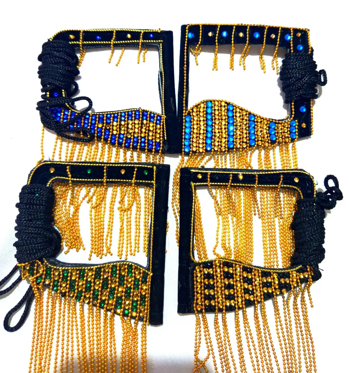 نقاب بندری|لباس|میناب, |دیوار