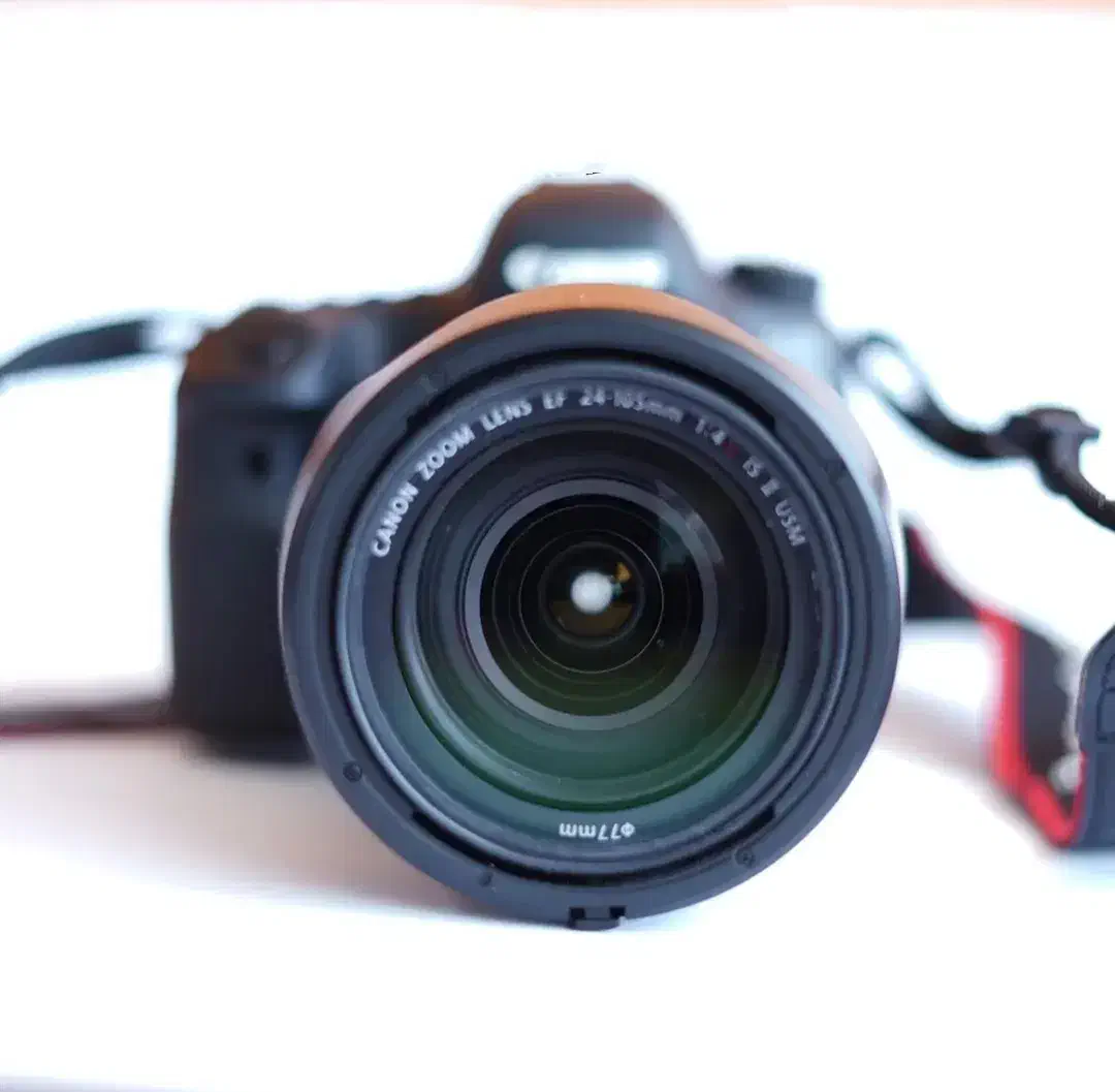 دوربین عکاسی و فیلمبرداری canon ۶d mark ii|دوربین عکاسی و فیلمبرداری|شبستر, |دیوار