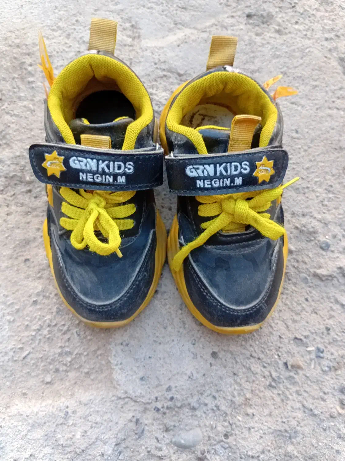 کفش|کفش و لباس بچه|جیرفت, |دیوار