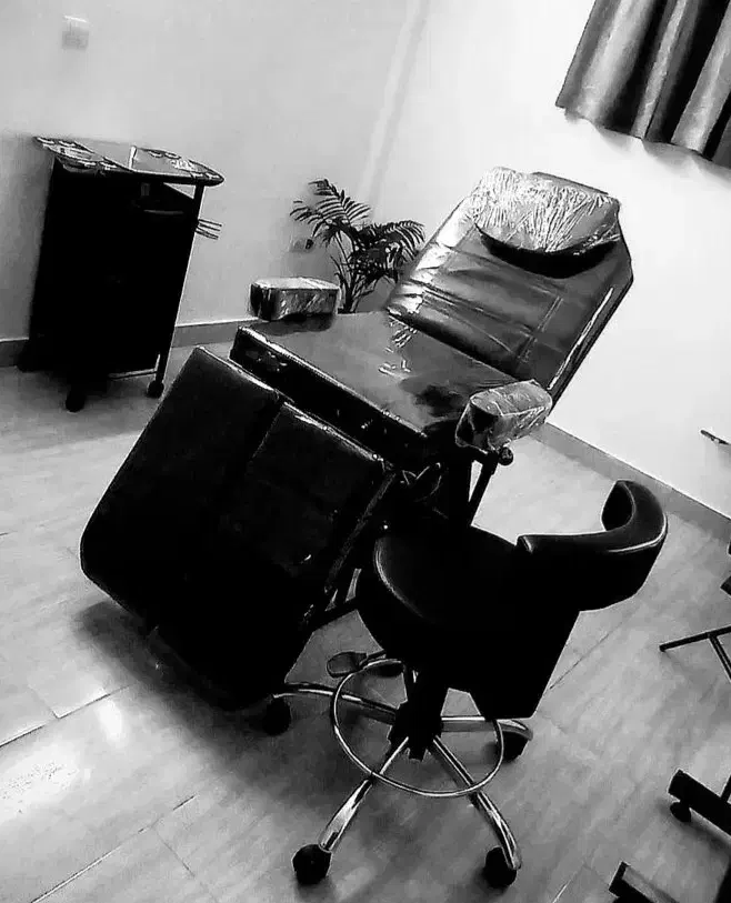 صندلی ۴تیکه تاتو|آرایشگاه و سالن‌های زیبایی|آمل, |دیوار