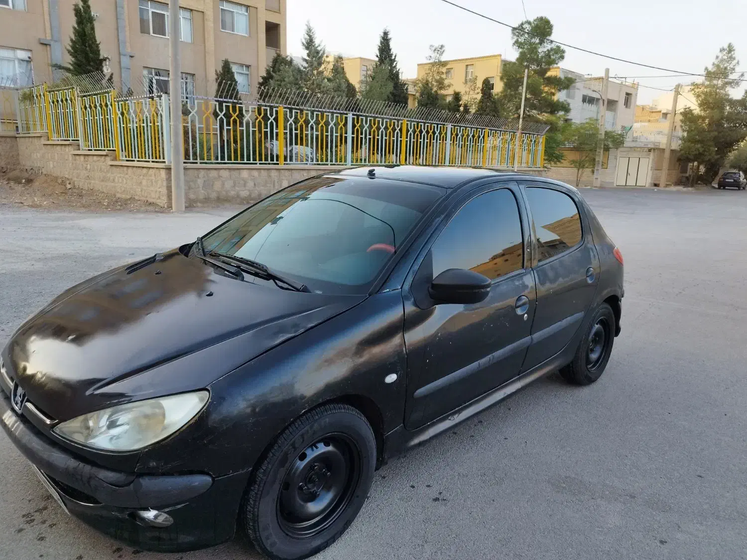 206 مدل 81|خودرو سواری و وانت|خمینیشهر, |دیوار