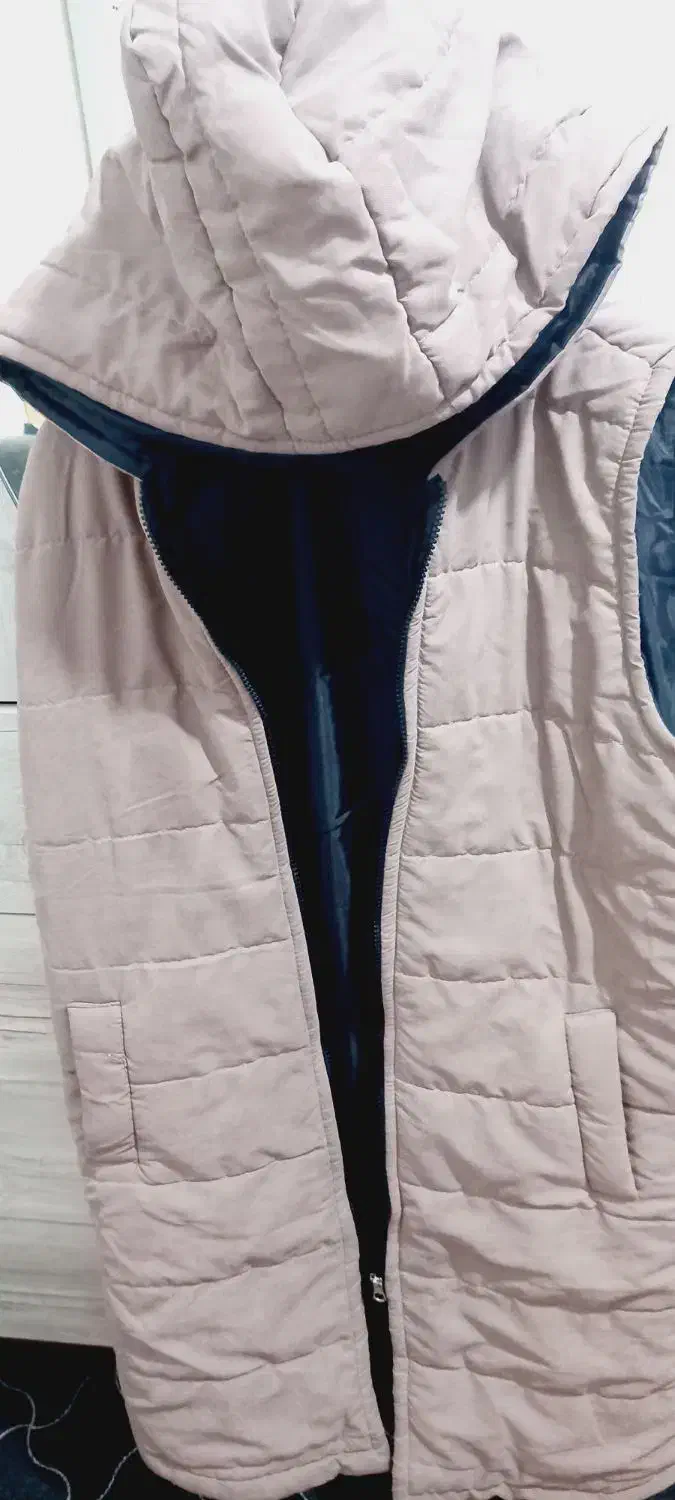 پافر|لباس|مشهد, شهید قربانی|دیوار