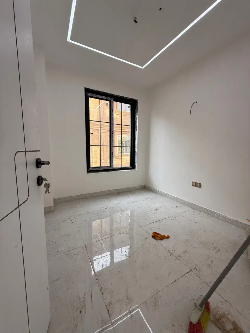 حاشیه استخر تک واحد پارکینگ اختصاصی|فروش آپارتمان|لاهیجان, گلستان|دیوار