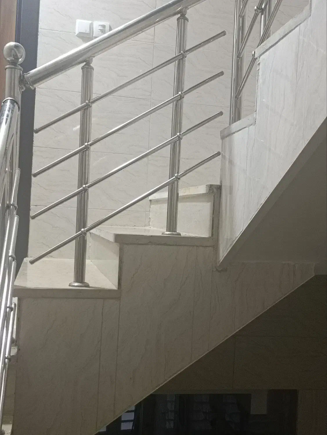 نصب و اجرای نرده استیل|خدمات پیشه و مهارت|فارسان, |دیوار