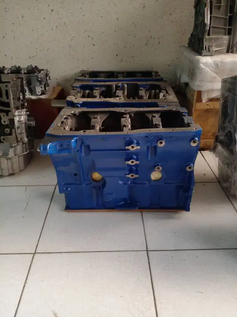 مونتاژ موتور کامل پژو نیم موتور پژو|قطعات یدکی و لوازم جانبی|عسلویه, |دیوار