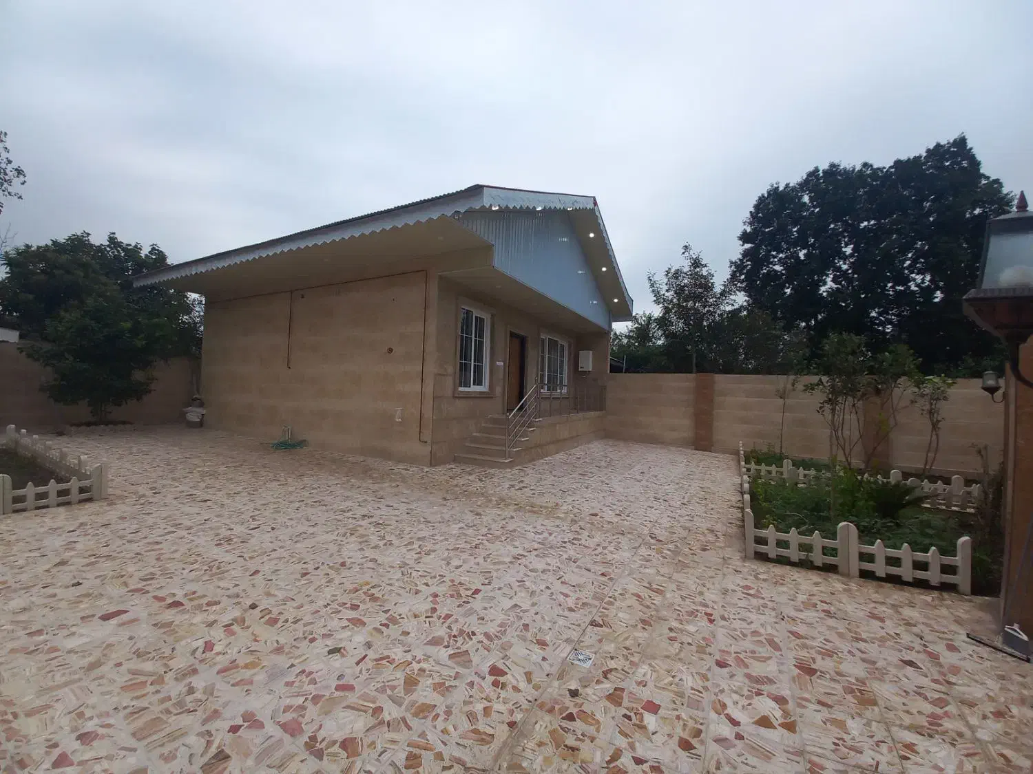 فروش ویلایی کلید نخورده سند تک برگ با پروانه ساخت|فروش خانه و ویلا|تولم شهر, |دیوار