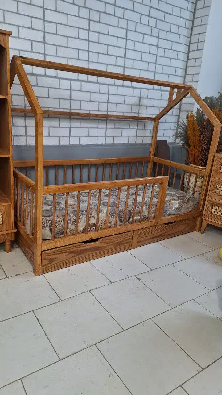 تخت کلبه چوبی|تخت و صندلی بچه|مشهد, نوید|دیوار