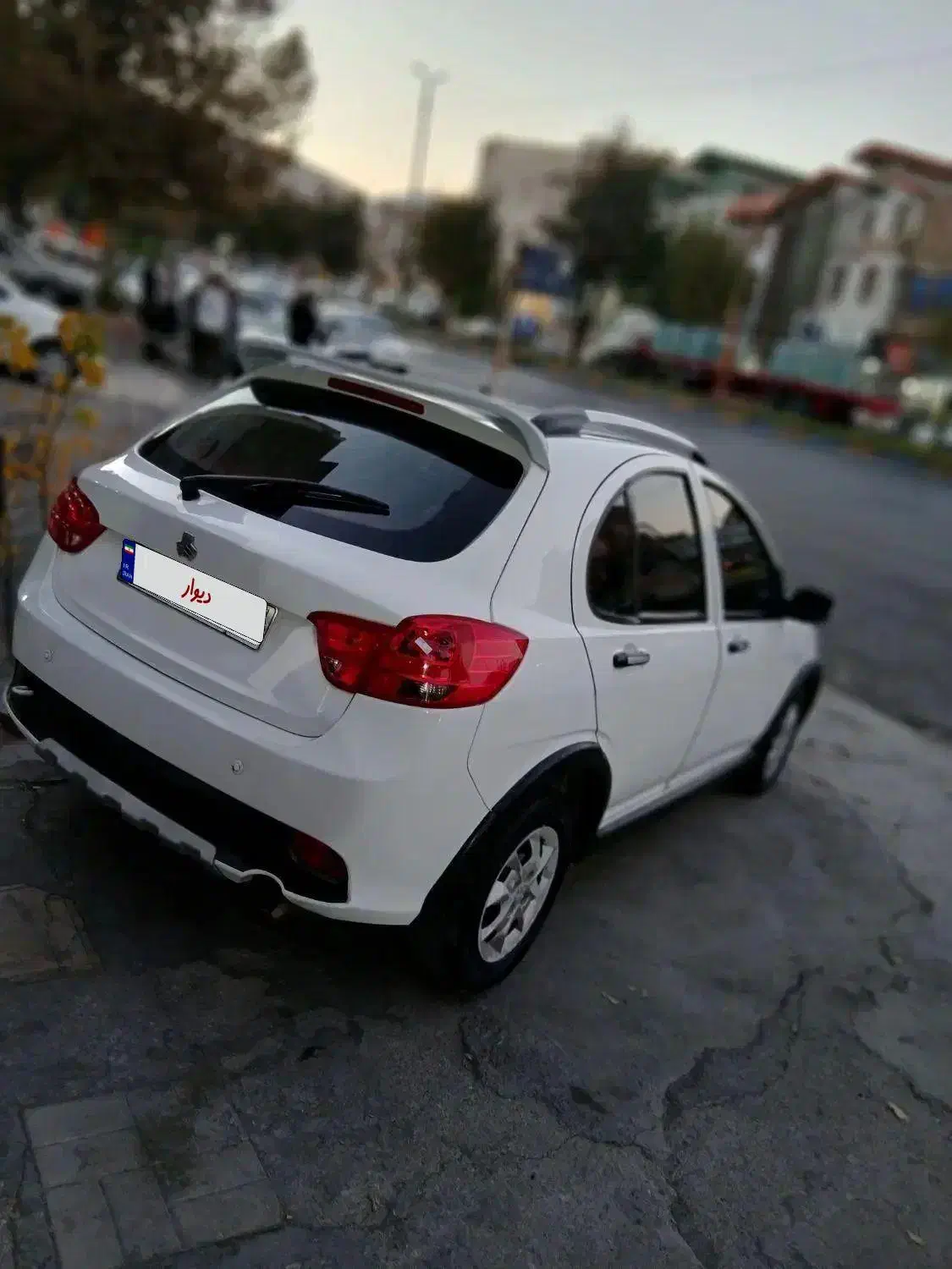 کویک ۹۸ سالم|خودرو سواری و وانت|دورود, |دیوار