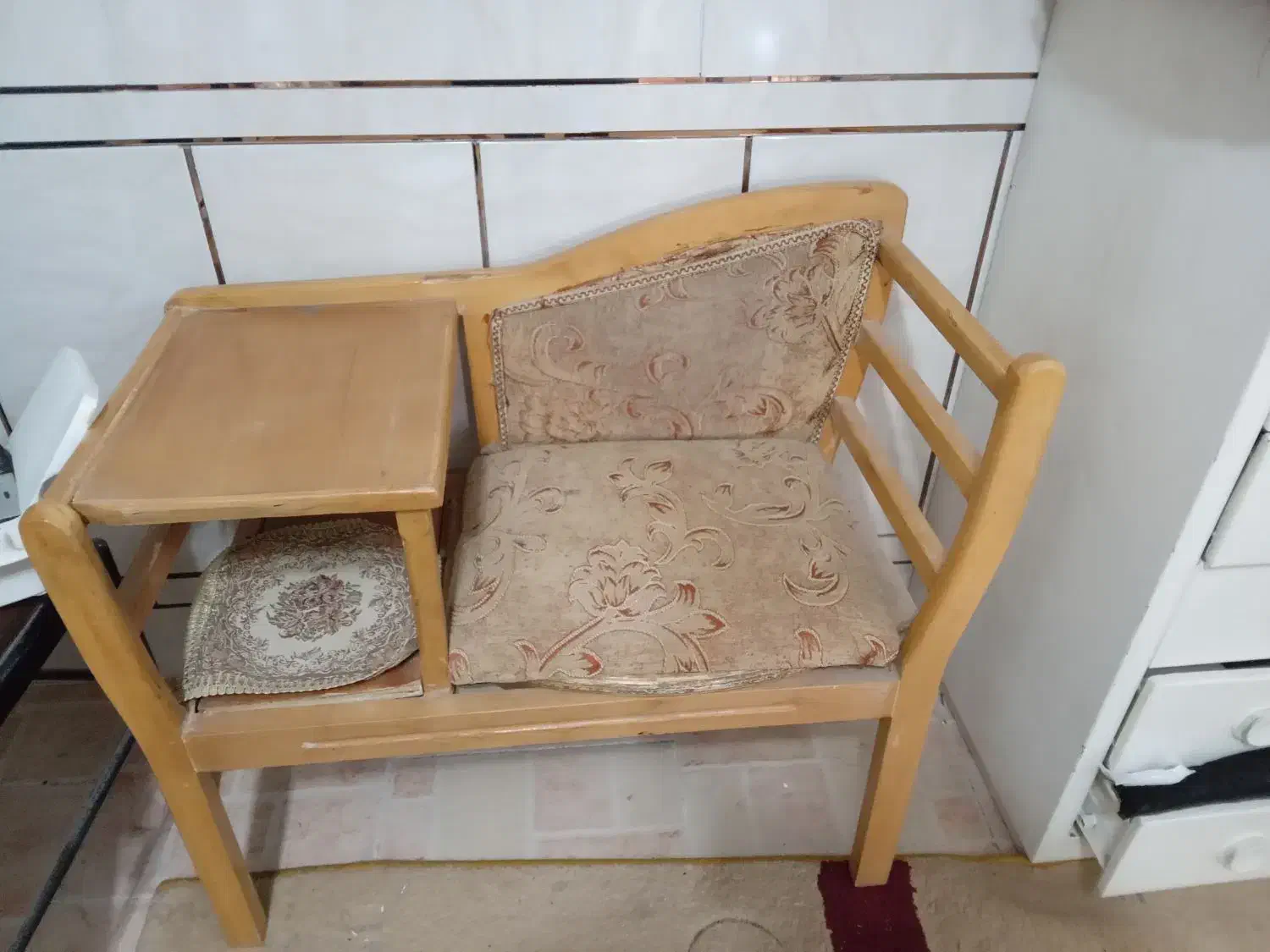 میز تلفن چوبی|میز تلفن|نجفآباد, حومه نجف آباد|دیوار