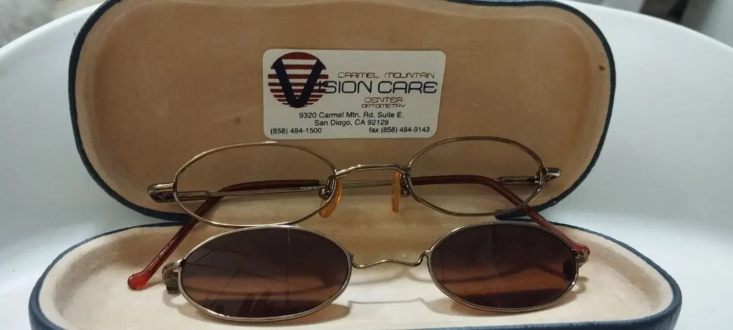 فروش عینک آمریکایی کم یاب|کلکسیون اشیاء عتیقه|تهران, امام خمینی|دیوار