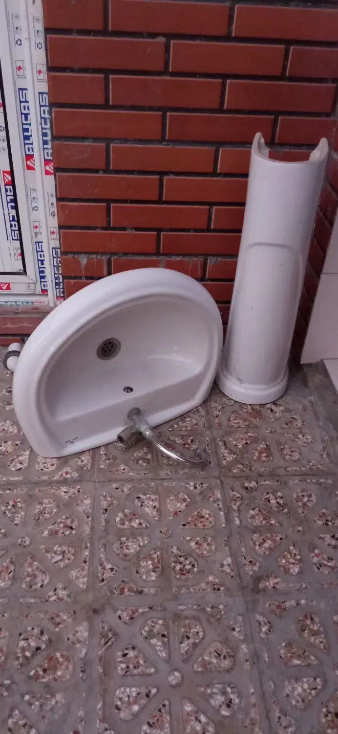 روشویی|لوازم سرویس بهداشتی|نجف‌آباد, باغ نو|دیوار