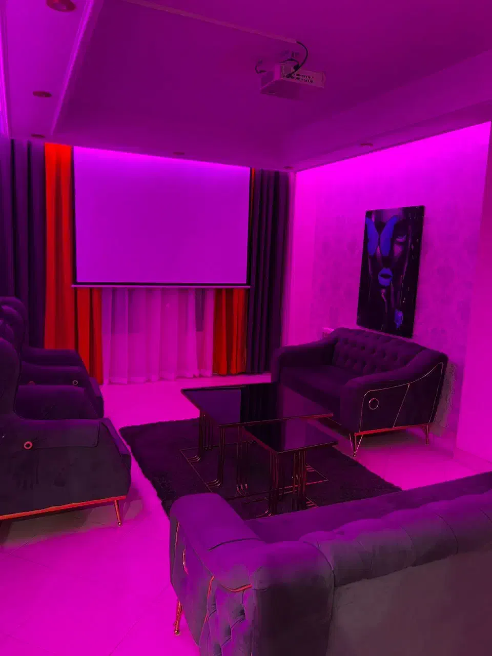 واحد مبله تک خواب و دوخواب در دریاچه|اجارهٔ کوتاه‌مدت آپارتمان و سوئیت|تهران, گلستان (شهرک راه آهن)|دیوار