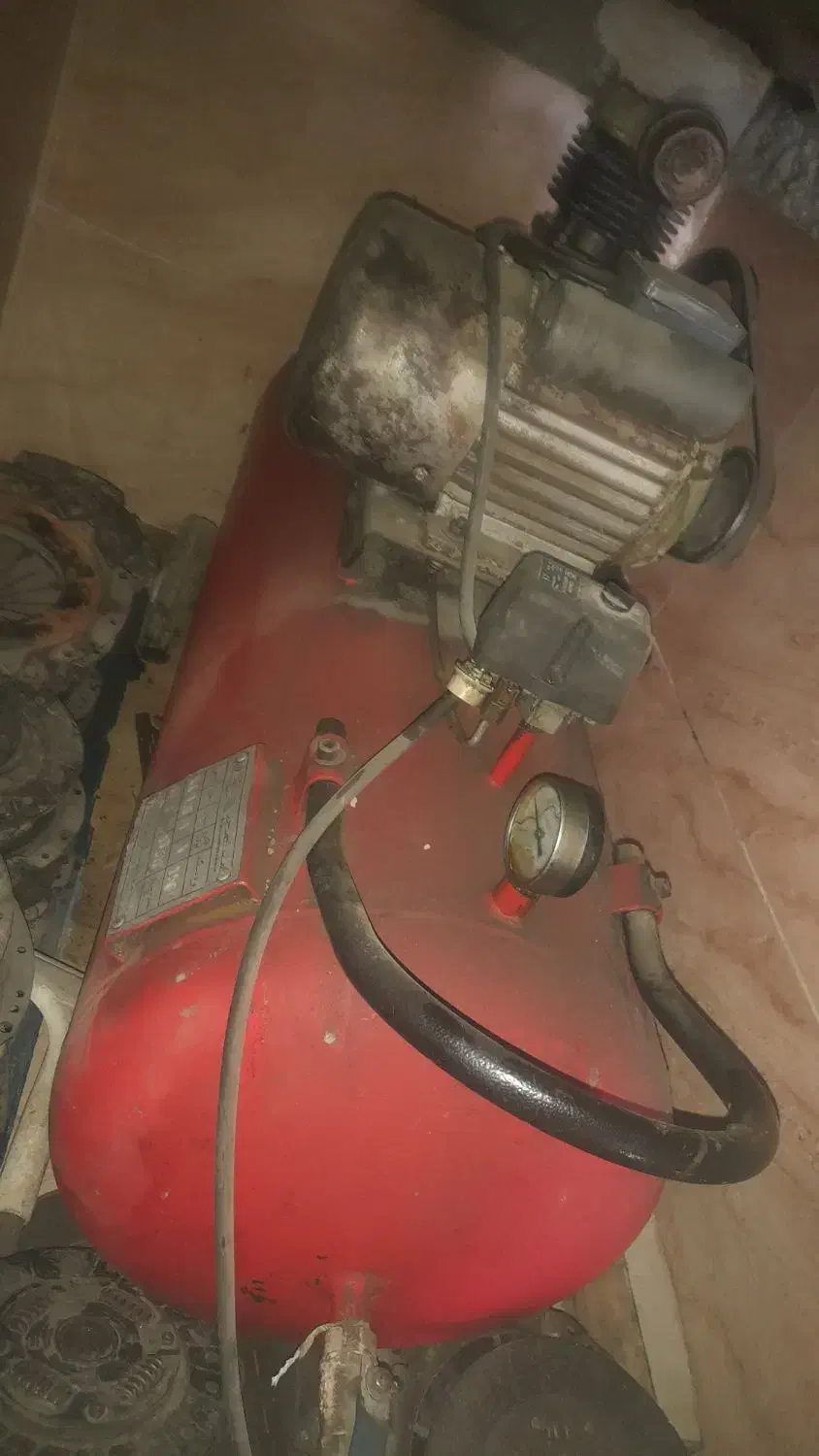 پمپ باد|ابزارآلات|فردیس, شهرک شهید حسینی|دیوار