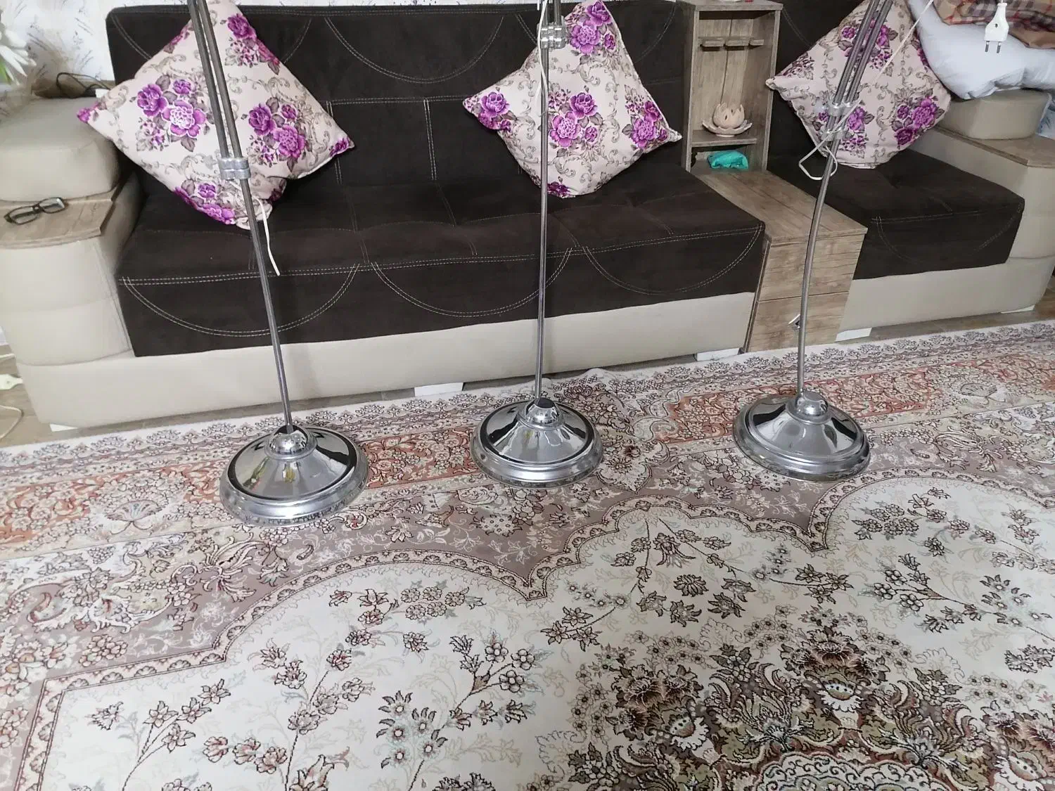 سلام تعداد سه عدد آباژور سالم به قیمت 900000|چراغ خواب و آباژور|مشهد, توس (بلوار توس)|دیوار