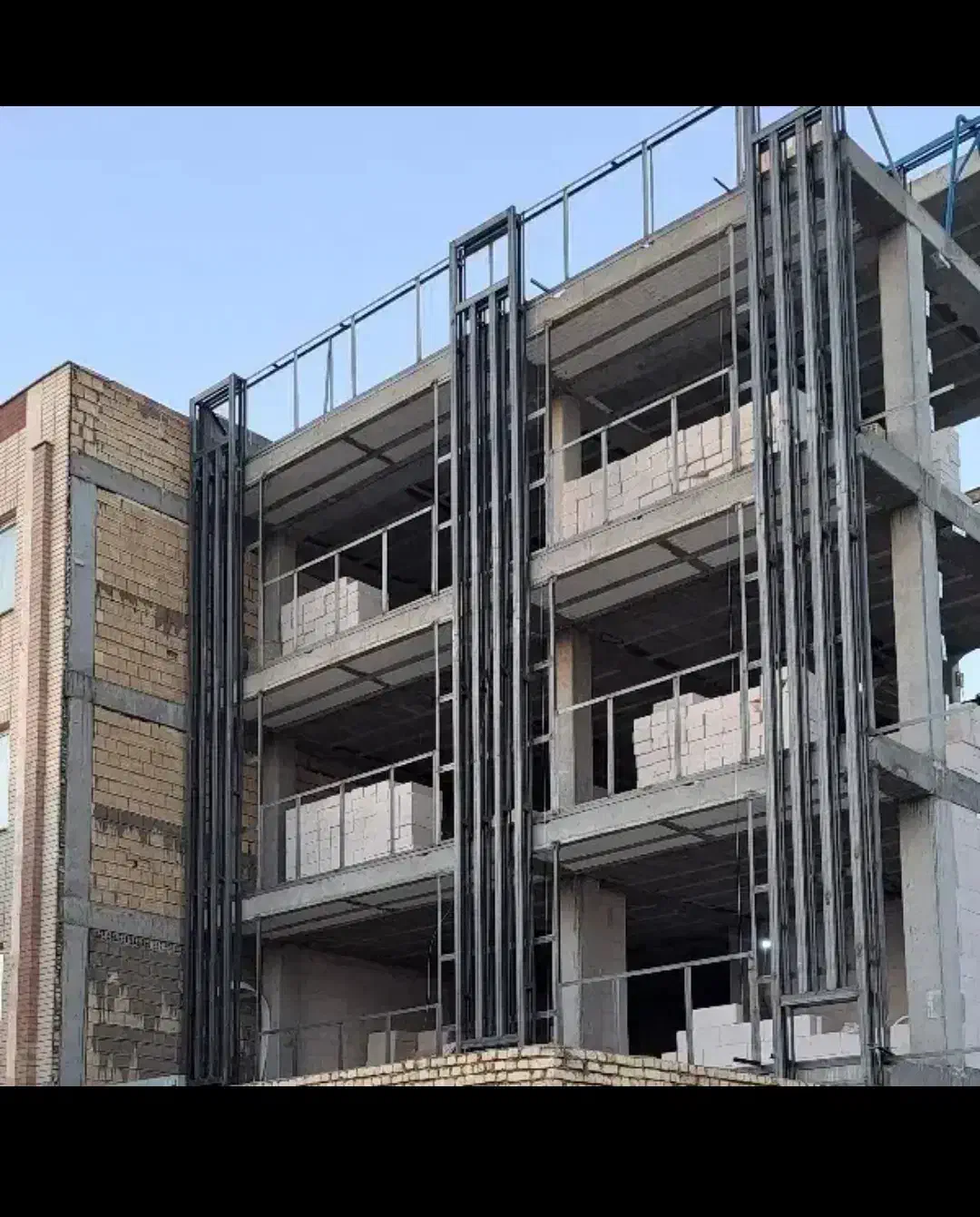 جوشکاری ساختمان (نبشی کشی رابیتس کاری سقف شیروانی)|خدمات پیشه و مهارت|قم, حاج زینل|دیوار