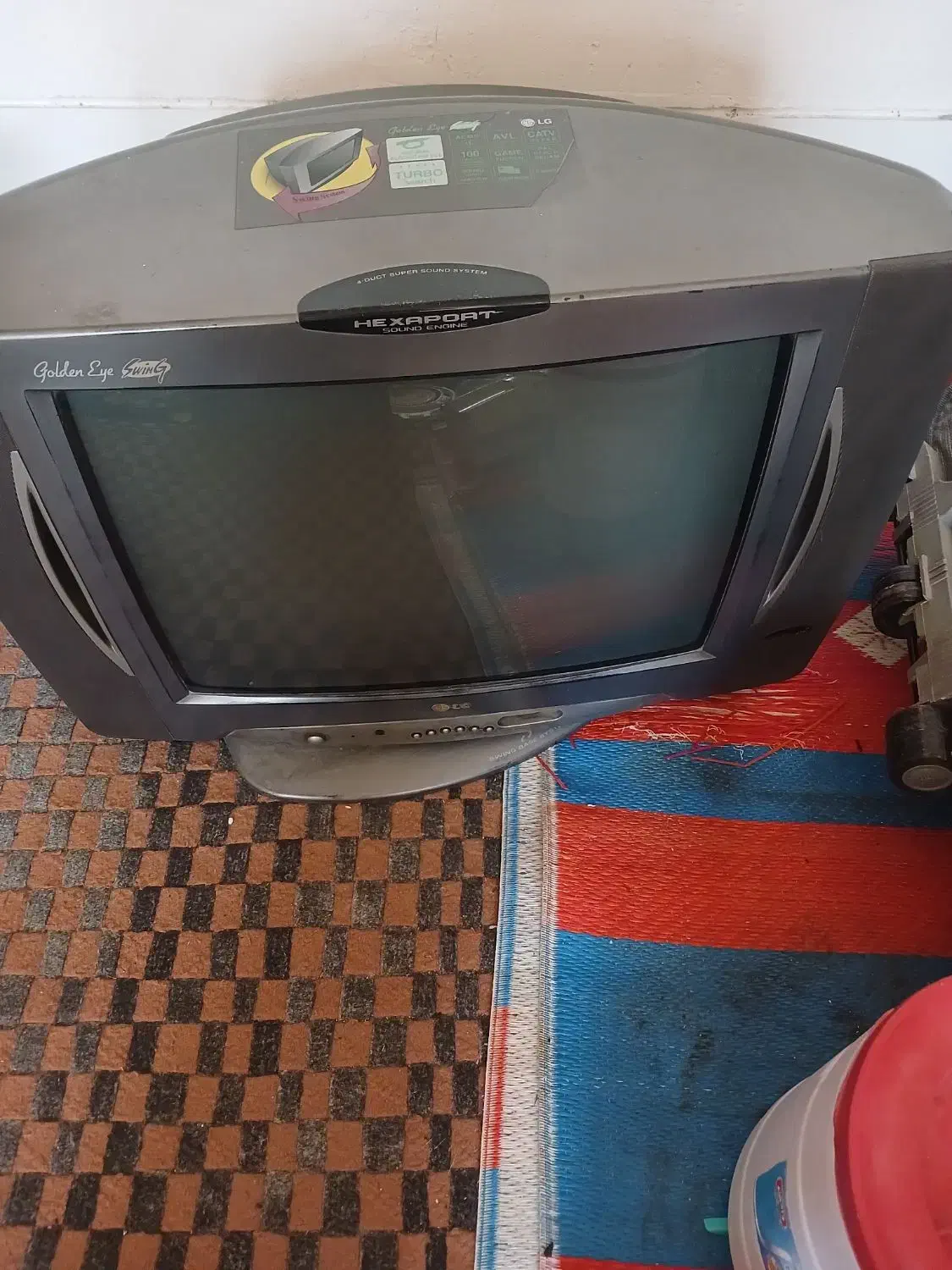 تلویزیون|تلویزیون و پروژکتور|مرودشت, کوشک|دیوار