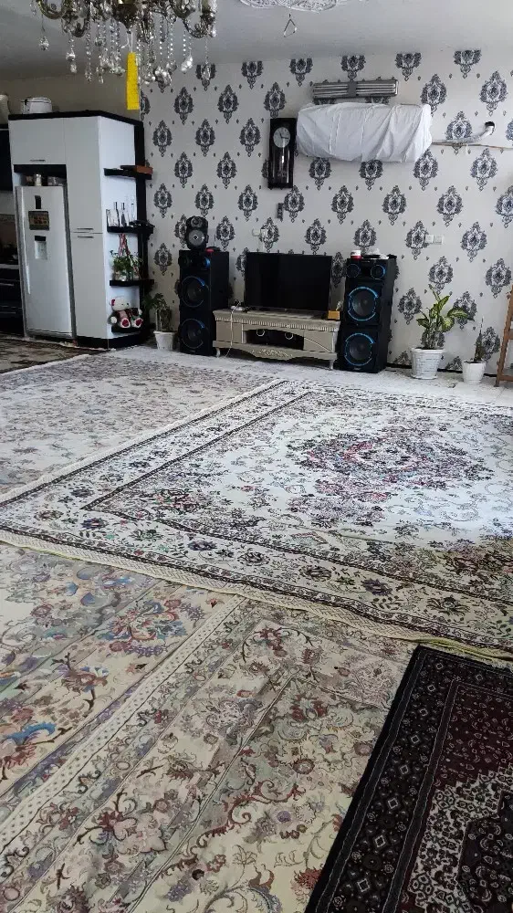 طبقه بالای همکف بسیار دلباز وتمیز|اجارهٔ خانه و ویلا|قم, شهرک توانیر|دیوار
