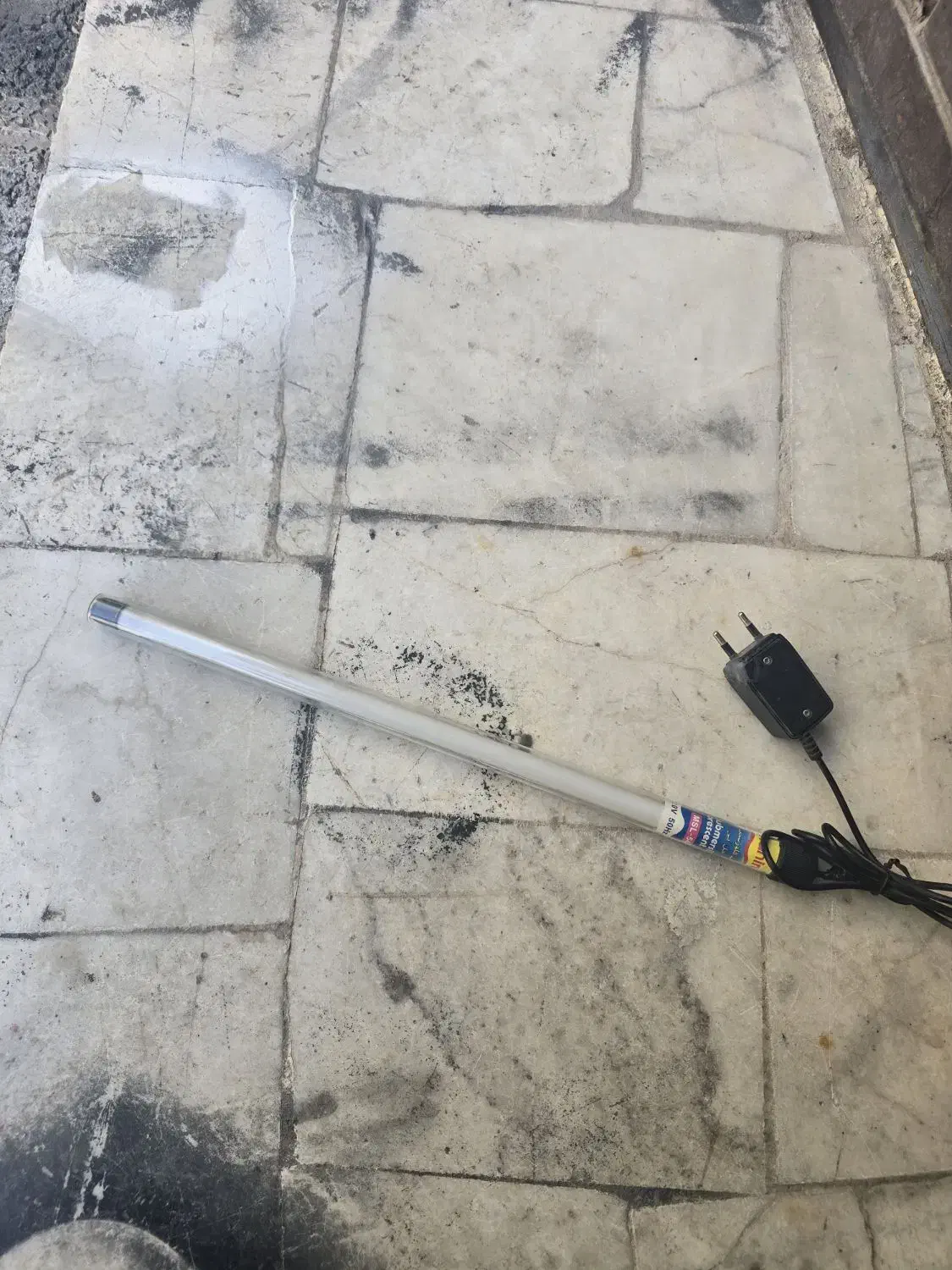 بخاری و لامپ آکواریوم|ماهی|ارومیه, |دیوار