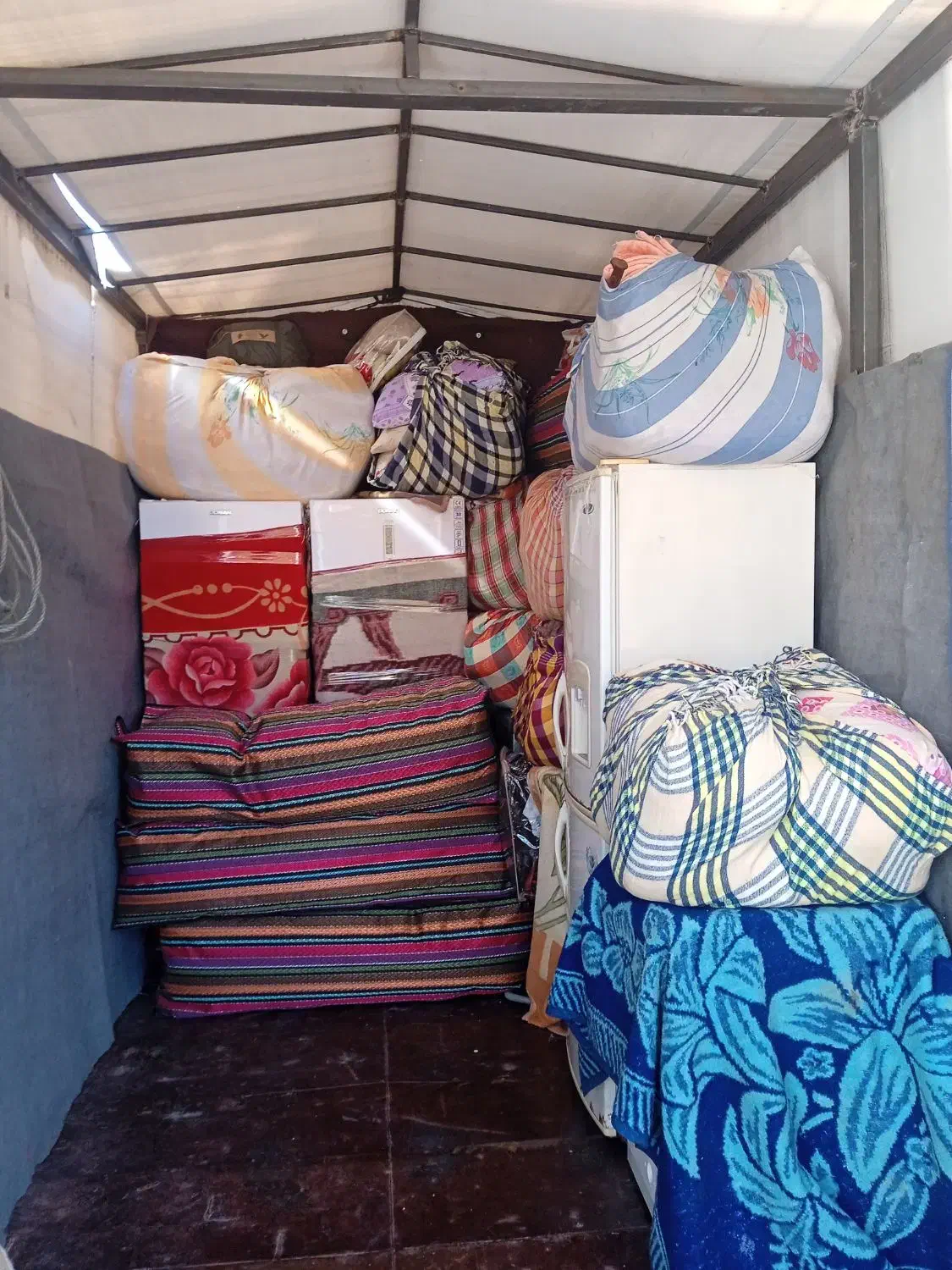 حمل بار و اثاث منزل(غفاری)|خدمات حمل و نقل|شهرکرد, |دیوار