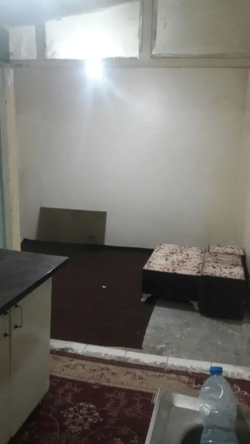 واحد ۳۸ متری  مجردی آقا