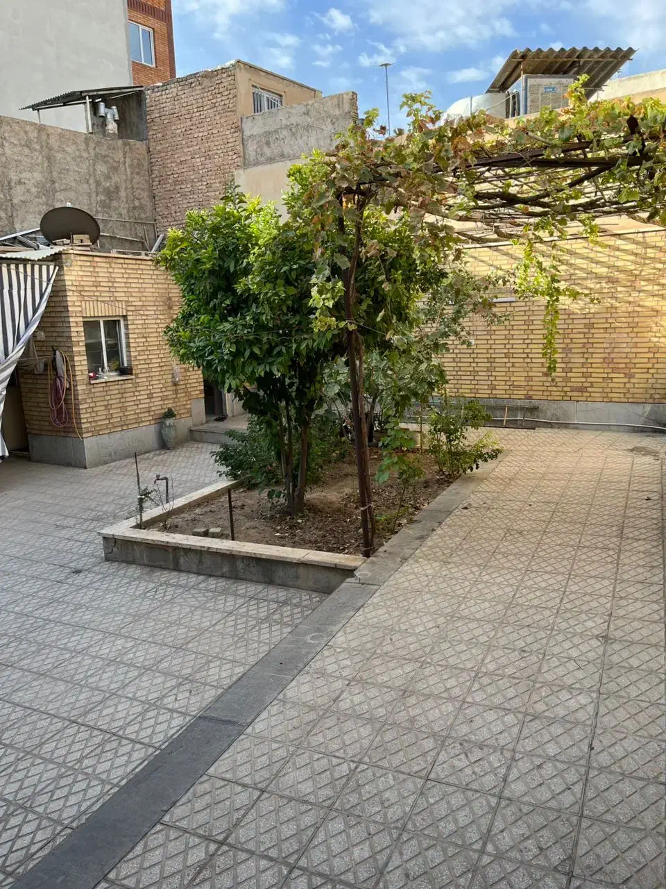 فروش اقساطی زمین مسکونی درجزین|فروش زمین و ملک کلنگی|مهدی شهر, |دیوار