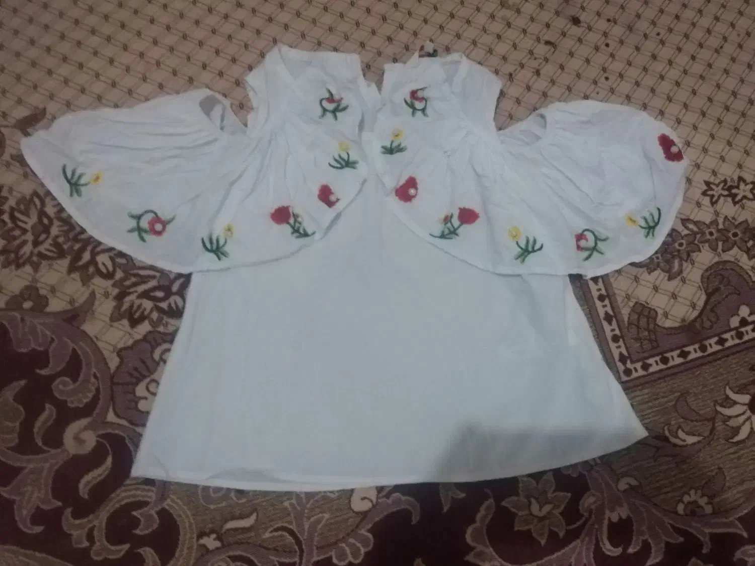 لباس بچگانه|لباس|جهرم, |دیوار